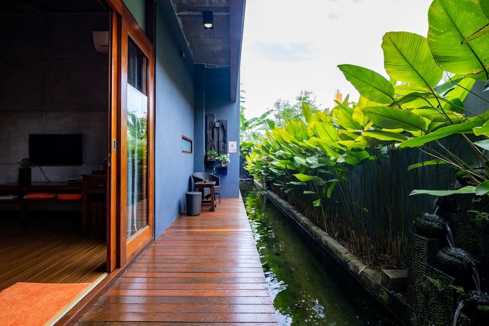 Ipoh Bali Hotel Екстер'єр фото