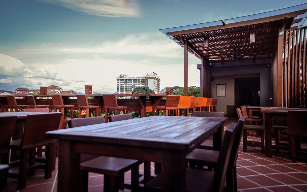 Ipoh Bali Hotel Екстер'єр фото