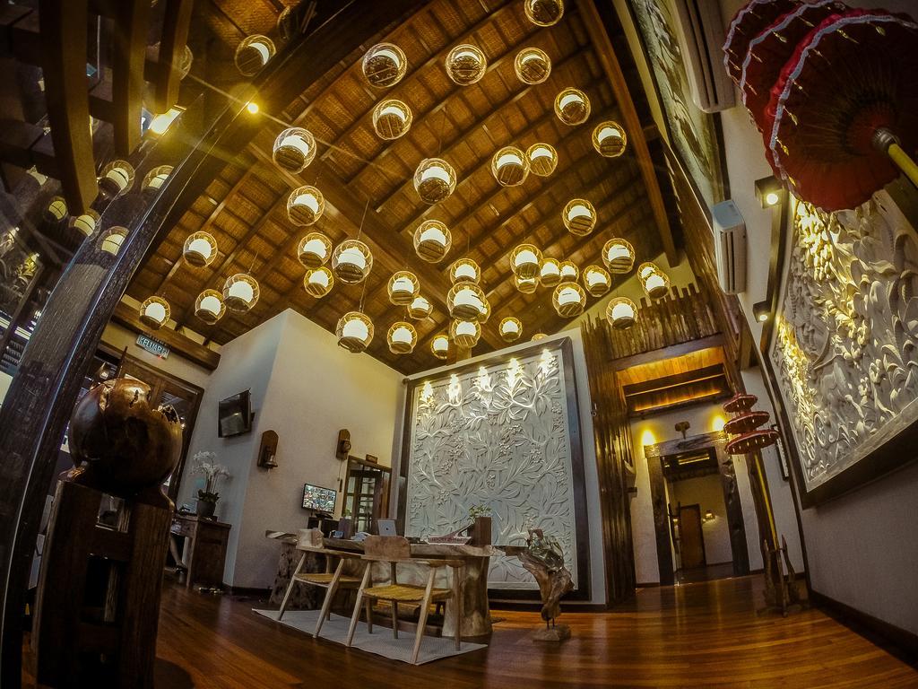 Ipoh Bali Hotel Екстер'єр фото