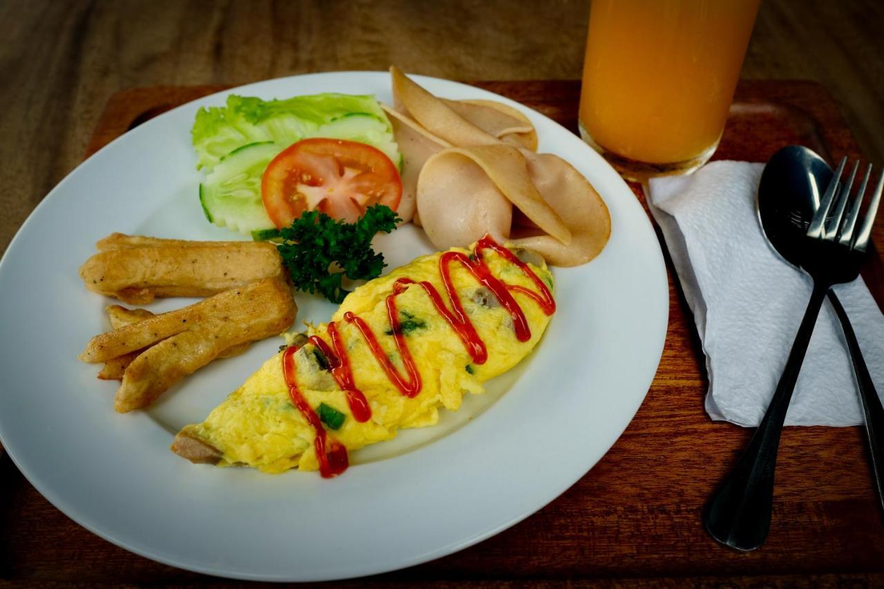 Ipoh Bali Hotel Екстер'єр фото